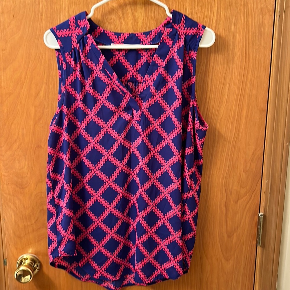 Sleeveless blouse